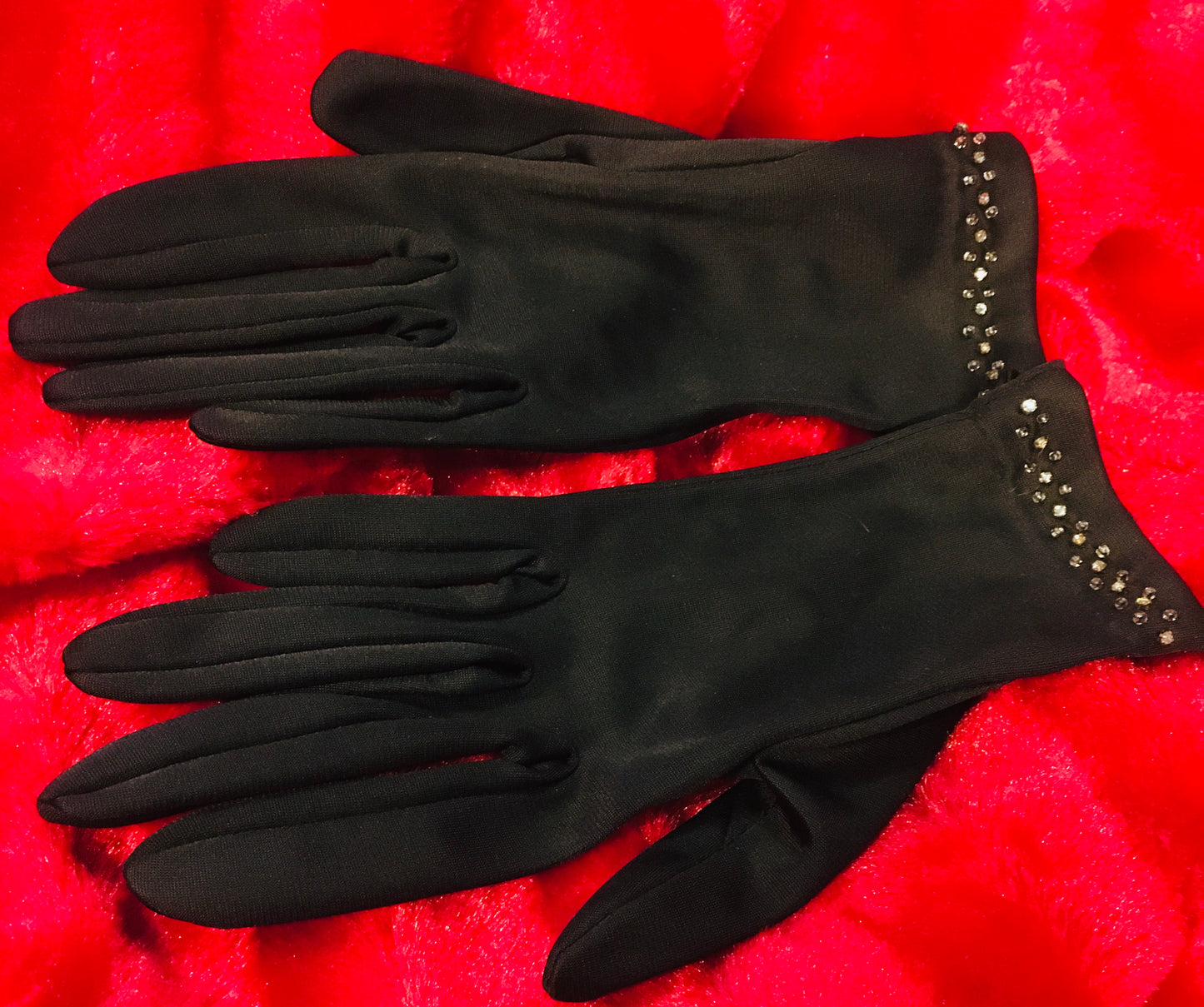 GLOVES