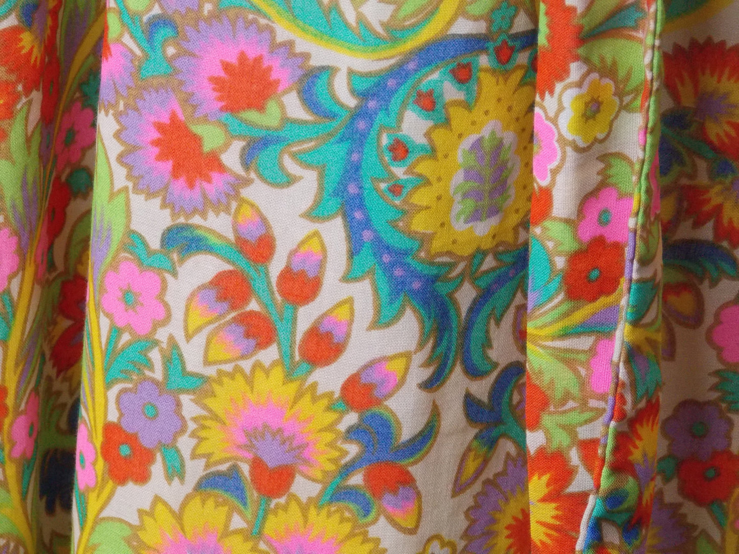 Vintage Floral pattered midi dress (SOLD)