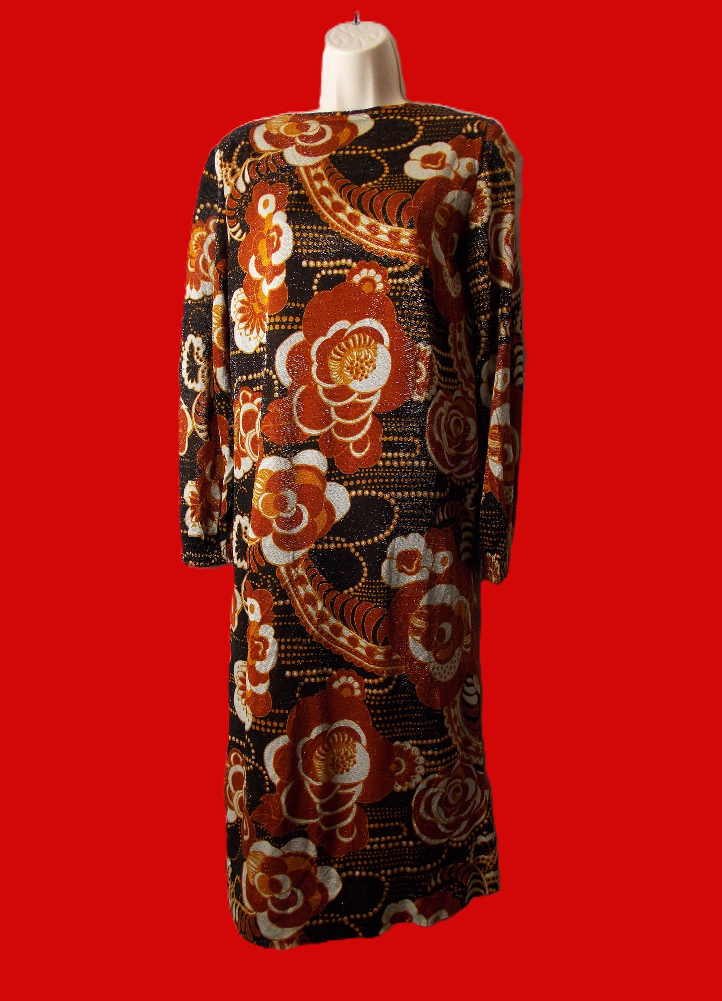 Vintage Bold Flower design mid length dress.