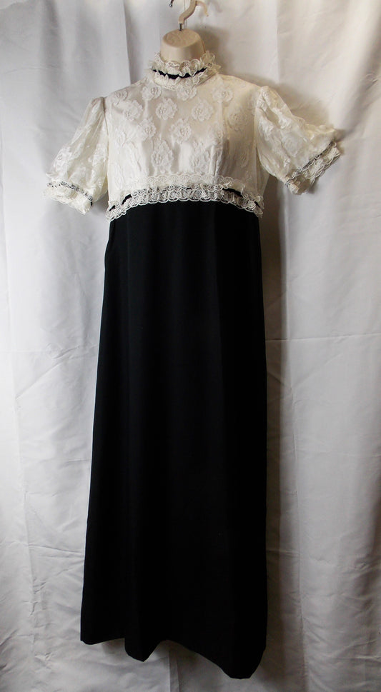 Vintage 1970's Lace top/black skirt Maxi dress