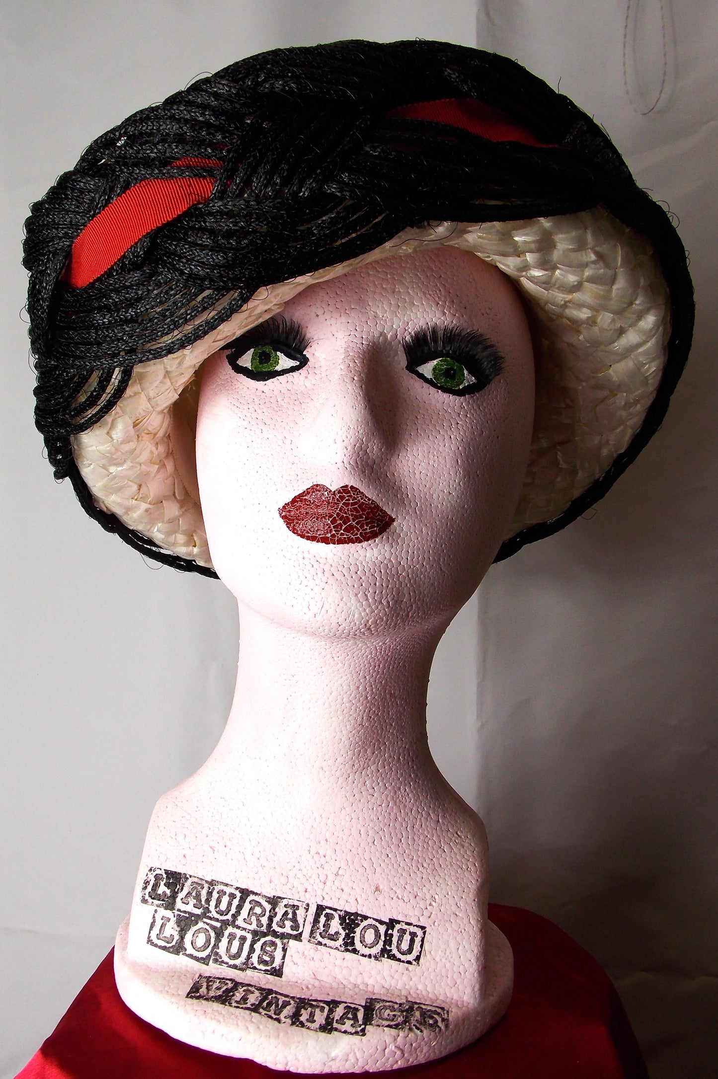 Vintage lacquered Raffia hat