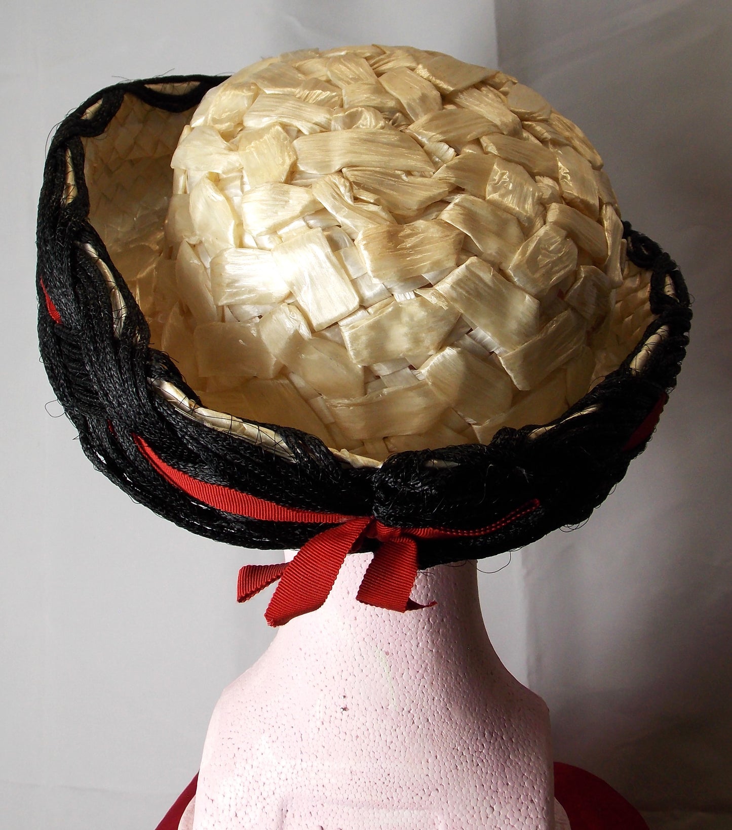 Vintage lacquered Raffia hat