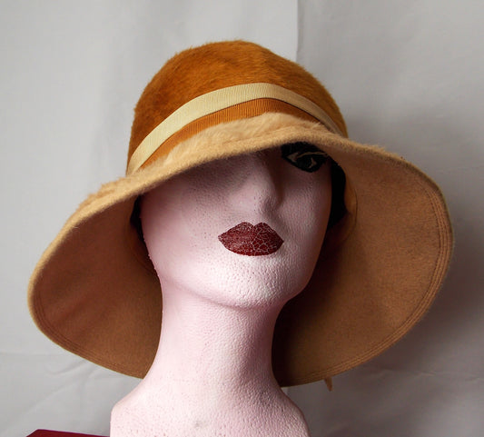 Vintage 1950's Two tone hat