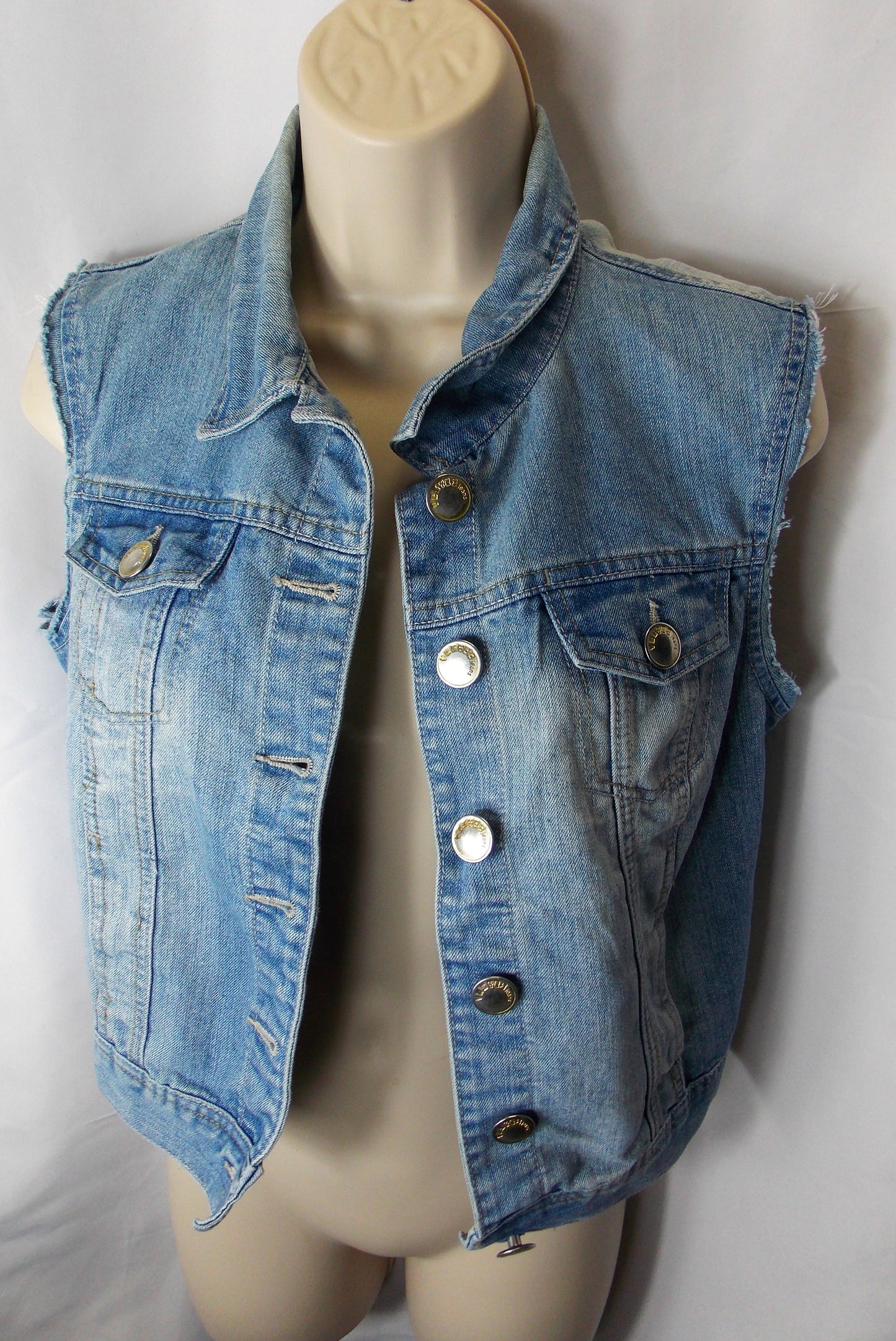 Ladies cut-off Denim jacket